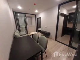 1 Bedroom Condo for rent at XT Huaikhwang, Din Daeng, Din Daeng