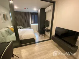 1 Bedroom Condo for rent at XT Huaikhwang, Din Daeng, Din Daeng