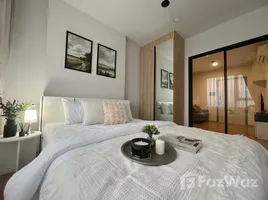 Studio Condo for rent at Chewathai Pinklao, Bang Yi Khan, Bang Phlat