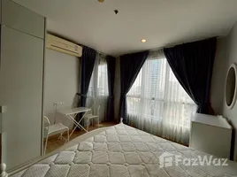 1 Bedroom Condo for rent at Life At Sathorn 10, Si Lom, Bang Rak