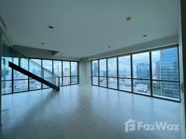 2 Bedroom Condo for rent at The Room Sukhumvit 21, Khlong Toei Nuea, Watthana