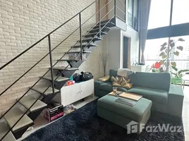 2 Bedroom Condo for rent at The Lofts Silom, Si Lom, Bang Rak