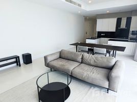 2 Bedroom Condo for rent at Royce Private Residences, Khlong Toei Nuea, Watthana