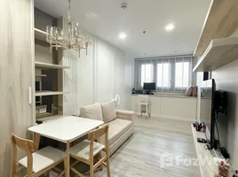 1 Bedroom Condo for rent at XT Huaikhwang, Din Daeng, Din Daeng