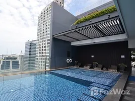 2 Bedroom Condo for rent at Life At Sathorn 10, Si Lom, Bang Rak