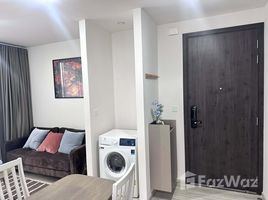 2 Bedroom Condo for rent at XT Huaikhwang, Din Daeng, Din Daeng