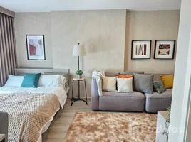 Studio Condo for rent at Elio Sathorn-Wutthakat, Bang Kho, Chom Thong