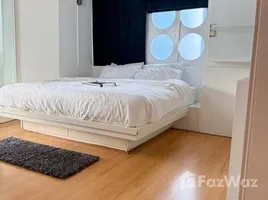 1 Bedroom Condo for rent at Witthayu Complex, Makkasan, Ratchathewi