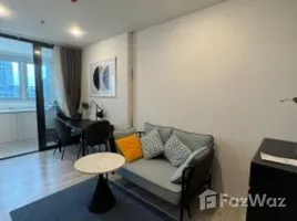 1 Bedroom Condo for rent at XT Huaikhwang, Din Daeng, Din Daeng