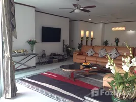 3 Bedroom Condo for rent at Baan Sathorn Chaophraya, Khlong Ton Sai, Khlong San