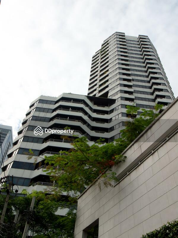 Lake Avenue Sukhumvit 16