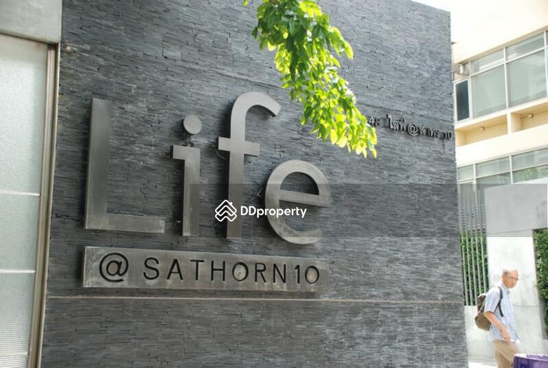 Life At Sathorn 10