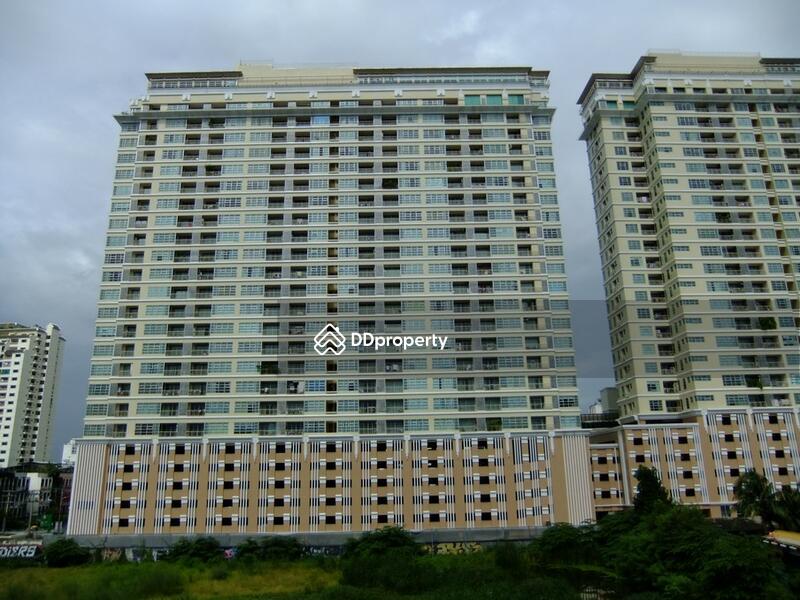 Baan Klang Krung Siam-Pathumwan