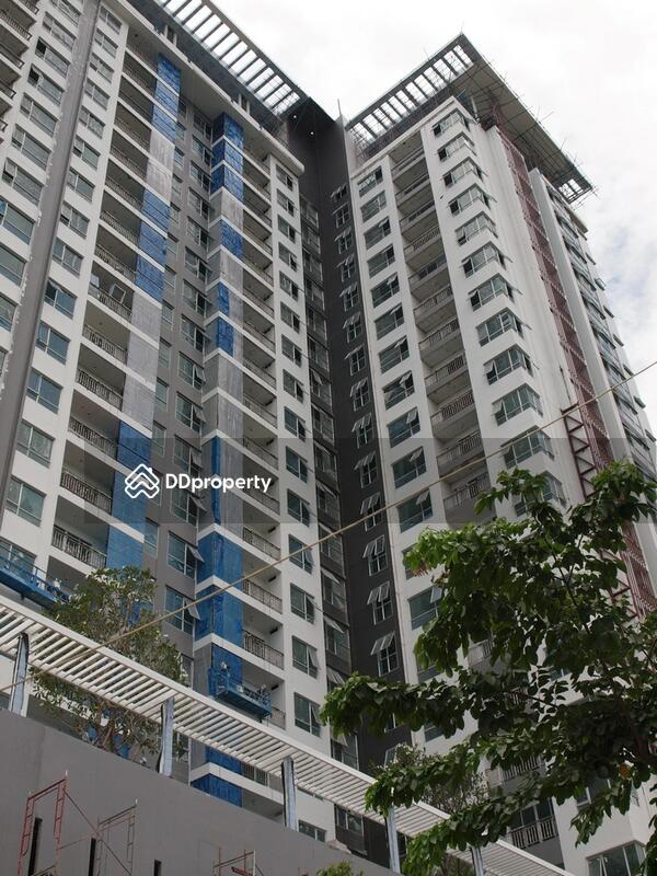 The Room Sathorn-Taksin