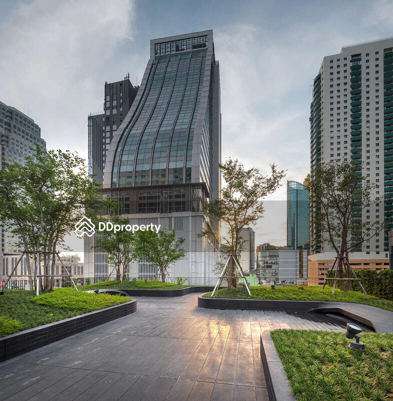 The Edge Sukhumvit 23