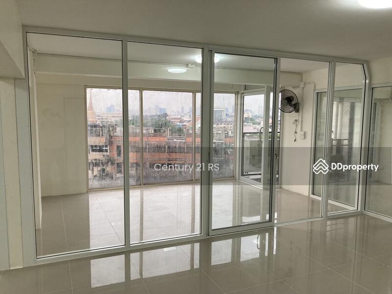 Ratchadamnoen Condominium, Bangkok