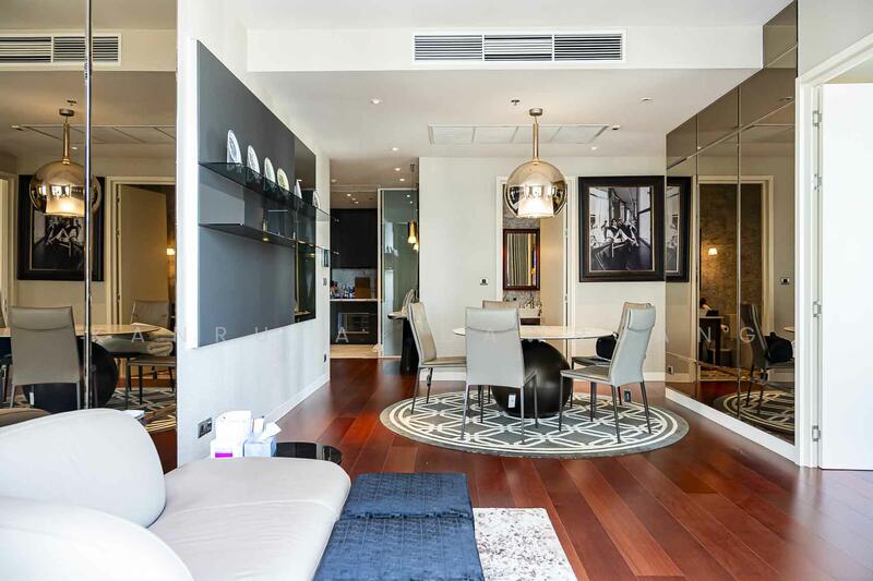 Khun By Yoo, Bangkok