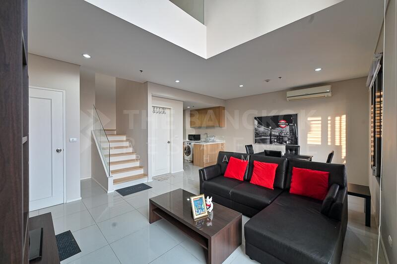 Villa Asoke, Bangkok