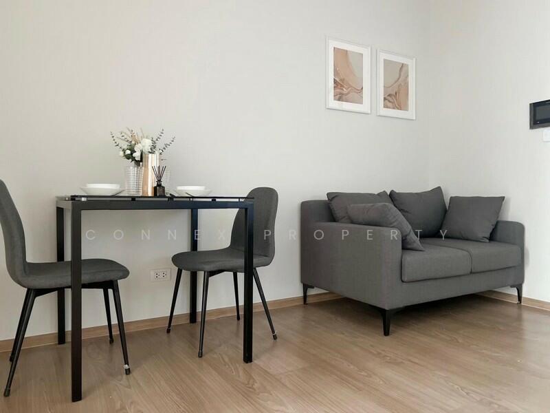 Chewathai Pinklao, Bangkok