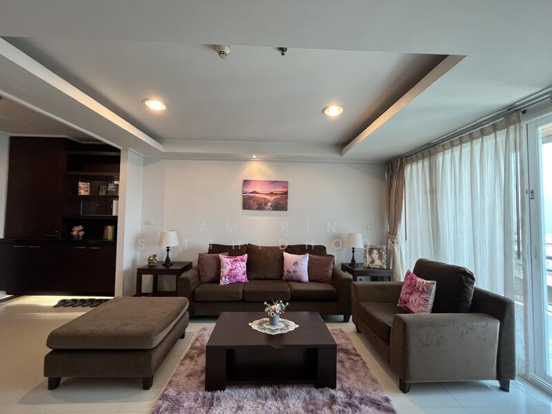 Piyathip Place, Bangkok