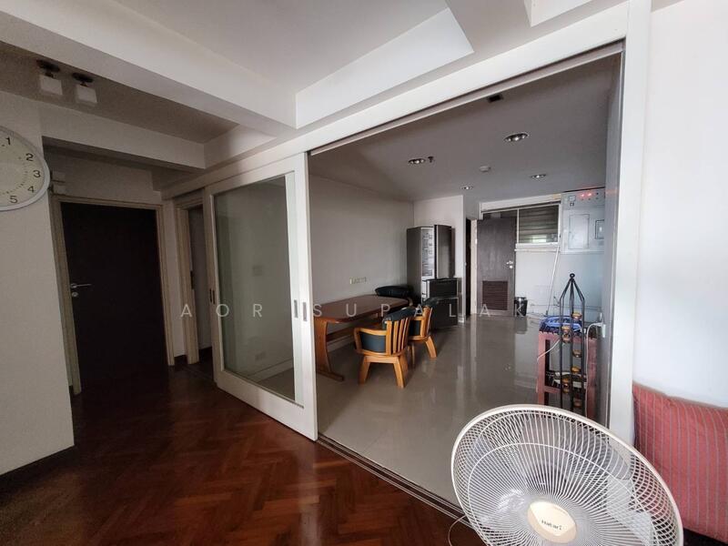 Bangkok River Marina, Bangkok