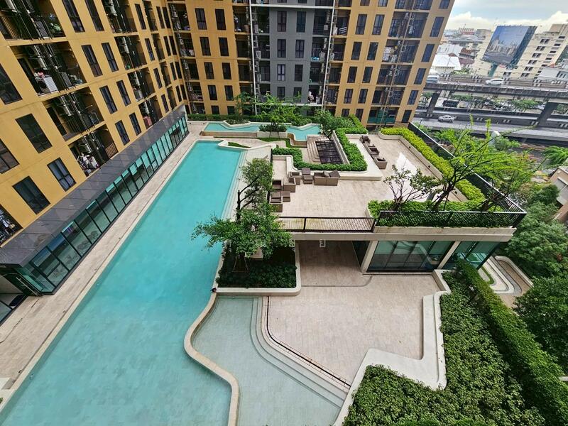 Plum Condo Pinklao Station, Bangkok