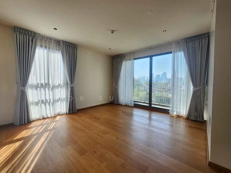 Supreme Legend, Bangkok