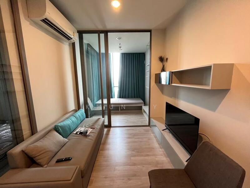 Niche Pride Taopoon-Interchange, Bangkok