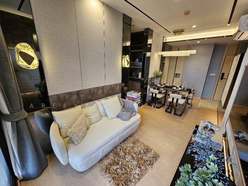 Maru Ekkamai 2, Bangkok