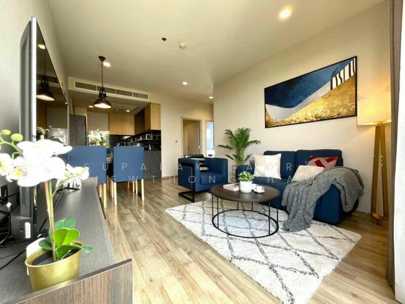 The Line Jatujak-Mochit, Bangkok