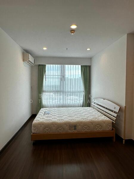 Supalai Prima Riva, Bangkok