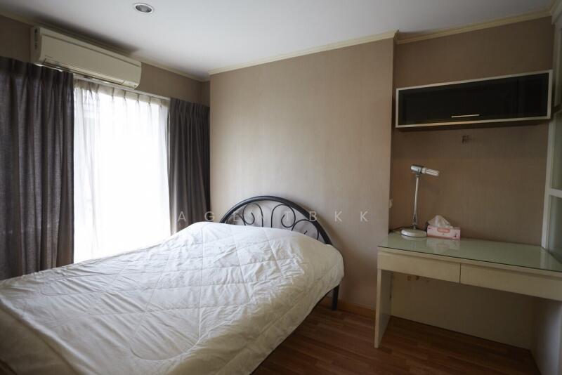 Lumpini Ville Sukhumvit 77, Bangkok