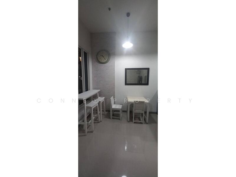 Chapter One Modern Dutch, Bangkok