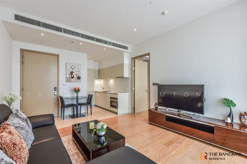 Magnolias Waterfront Residences, Bangkok