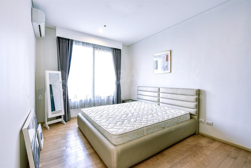 Villa Asoke, Bangkok