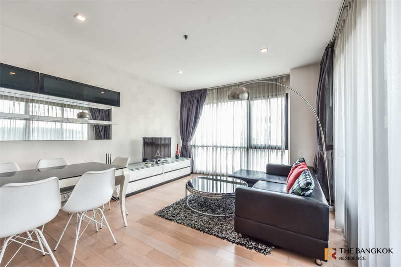 Noble Reflex, Bangkok