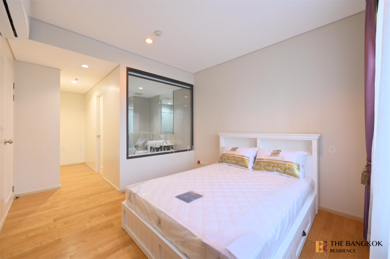 Villa Asoke, Bangkok