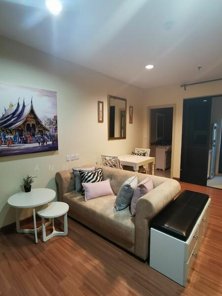 The Crest Phahonyothin 11, Bangkok