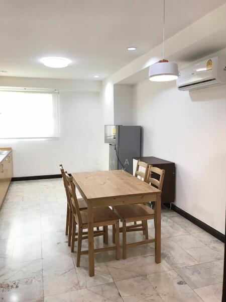 Royal Castle Sukhumvit - Photo 3