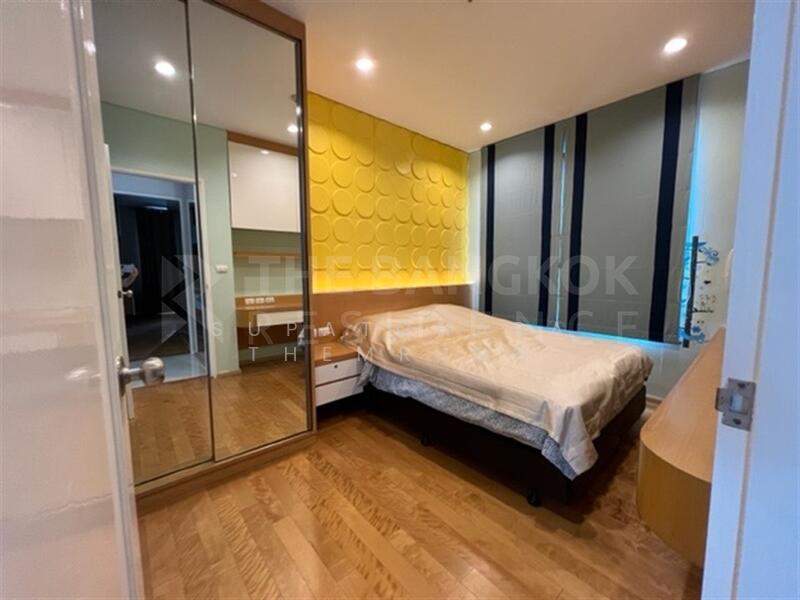 Villa Asoke, Bangkok