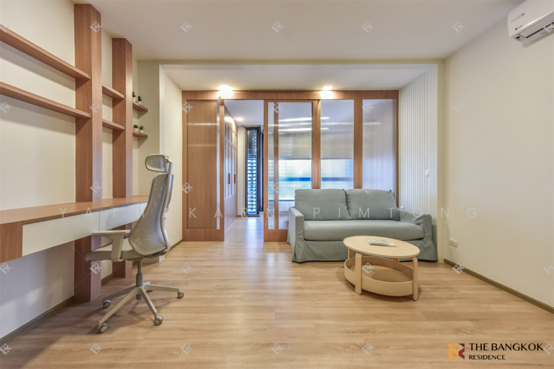 XT Phayathai, Bangkok