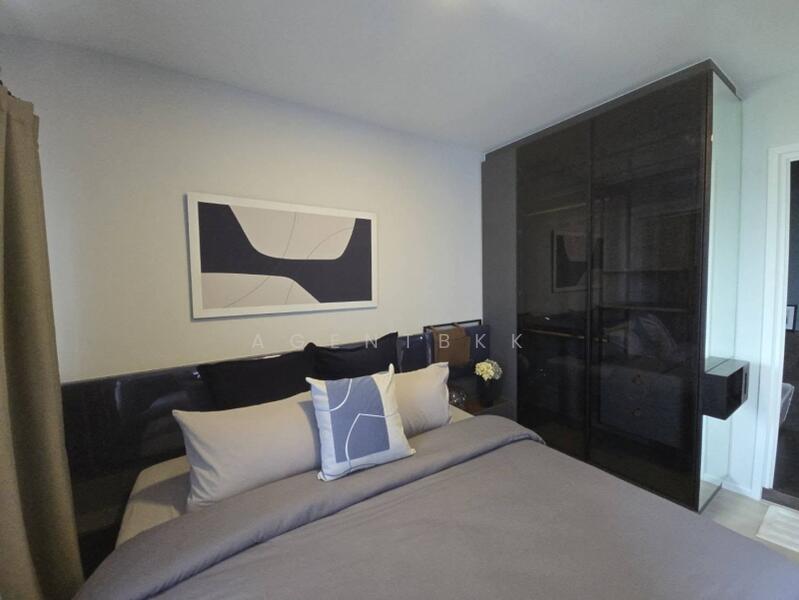 The Key MRT Phetkasem 48, Bangkok