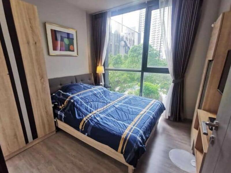 The Line Wongsawang, Bangkok