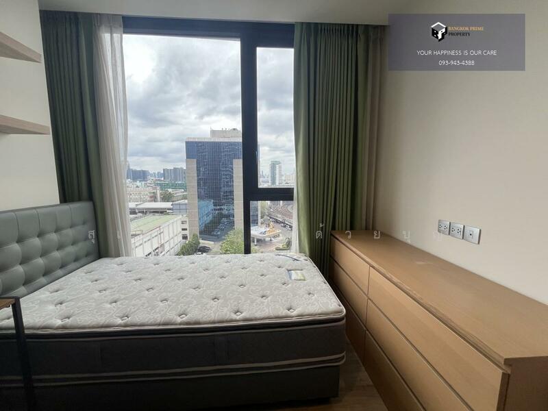 The Line Jatujak-Mochit, Bangkok