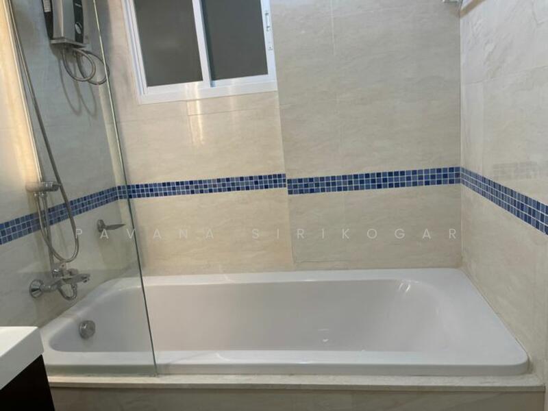 Life @ Sukhumvit 65 - Photo 5