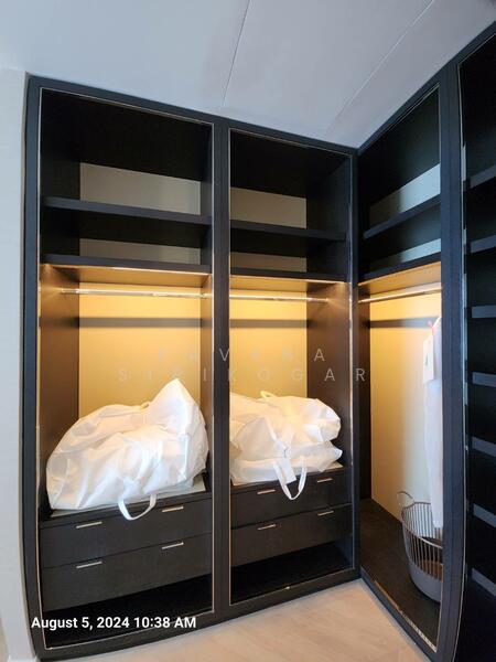 Four Seasons Private Residences, Bangkok