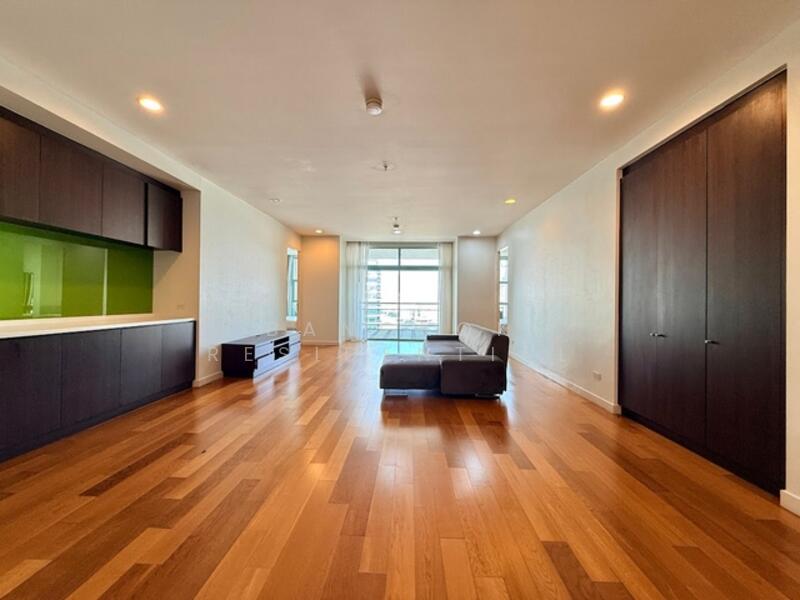 Chatrium Residence Riverside, Bangkok