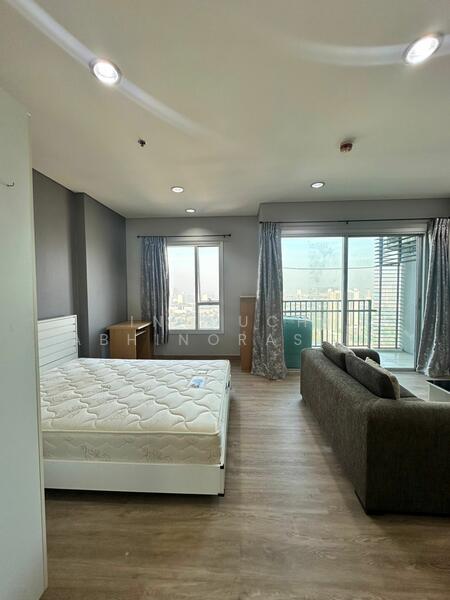 Intro Phaholyothin-Pradipat - Photo 6