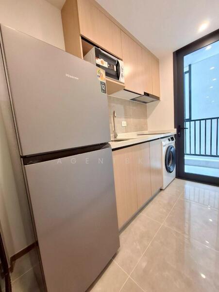 Regal Srinakarin 40 - Photo 5