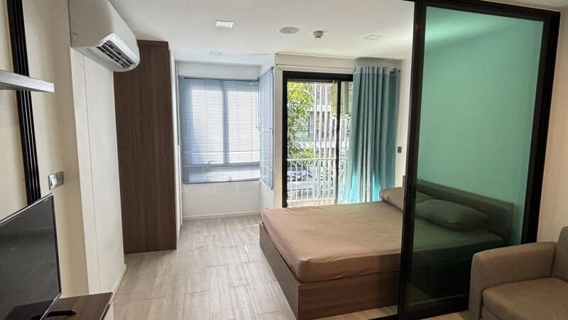 Atmoz Ladprao 71, Bangkok